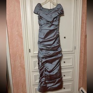 Adrianna Papell mermaid gown